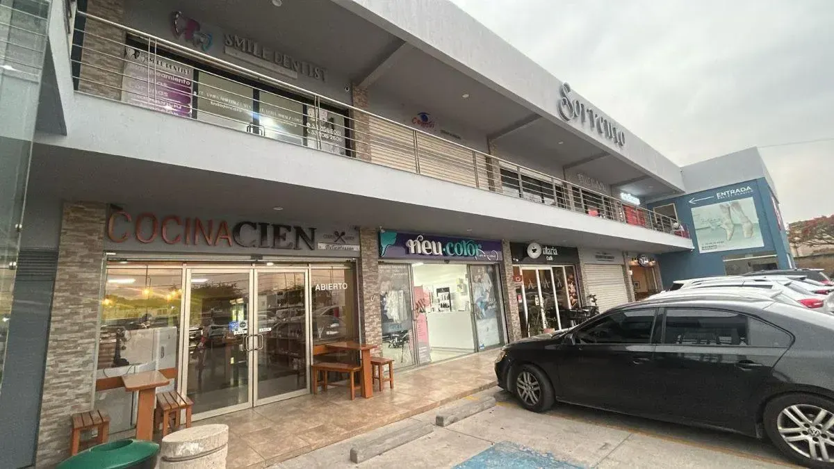 Local Comercial Spot2