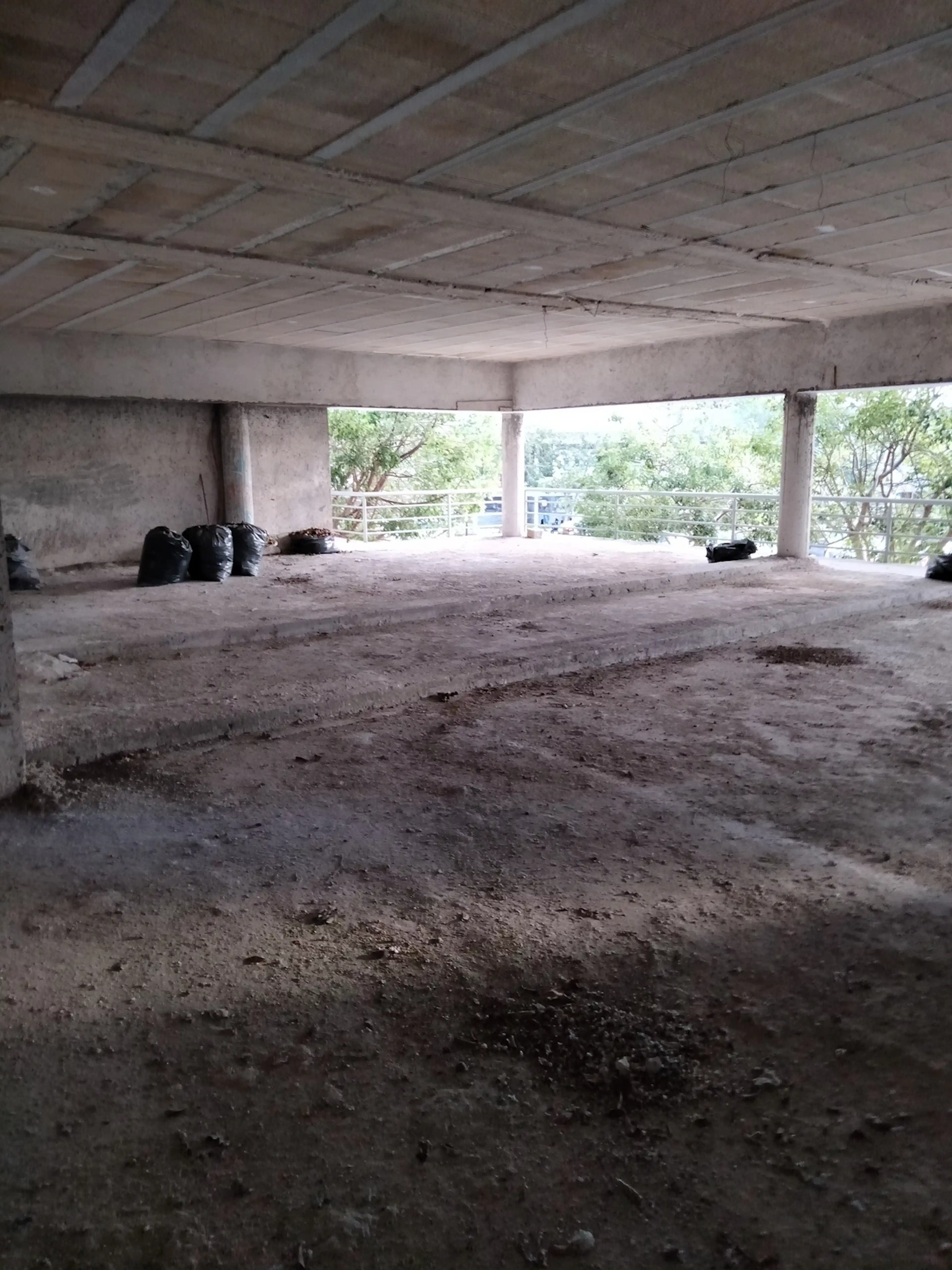 Amplio local en planta alta en renta sobre Av. Yucatan