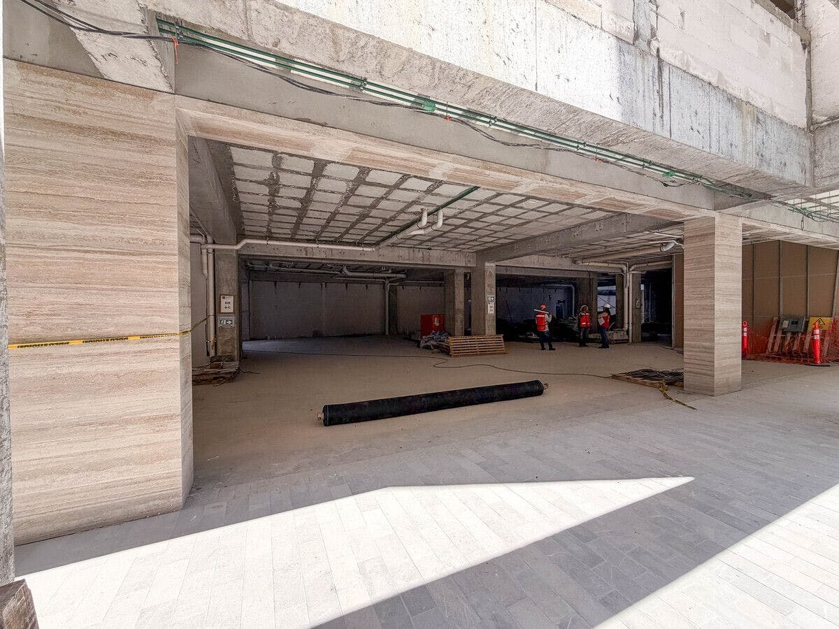 Local Comercial Spot2