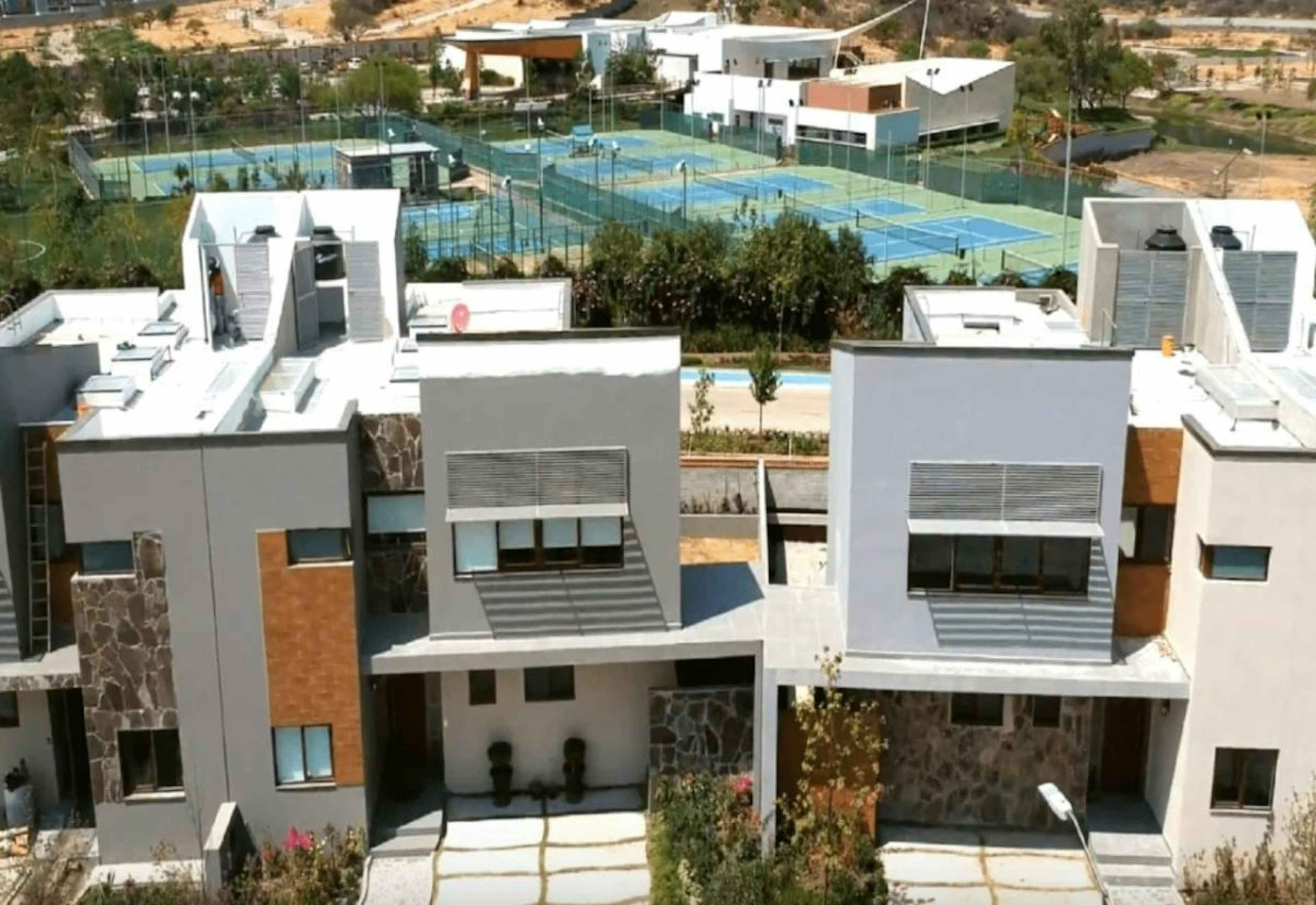 Terreno En Venta En 1a Cerrada De Altozano