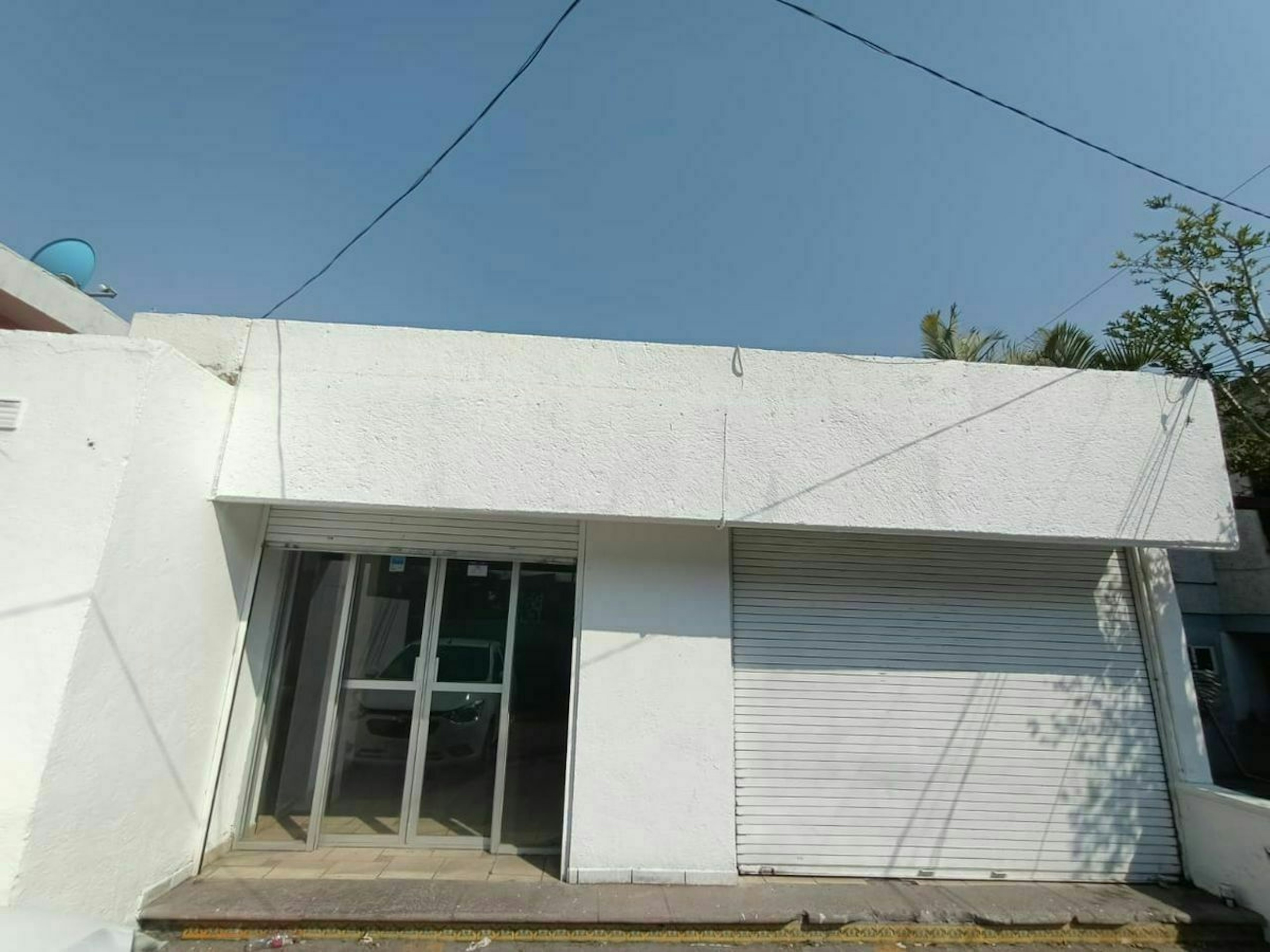 Spot image 0