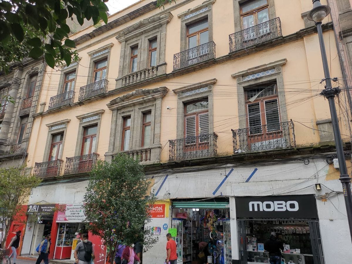 Local Comercial Spot2