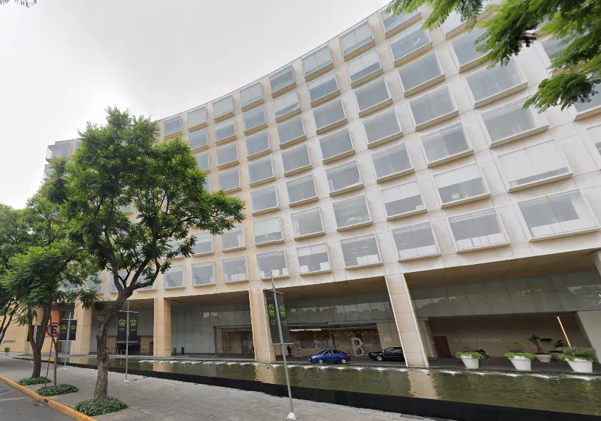 Local Comercial Spot2