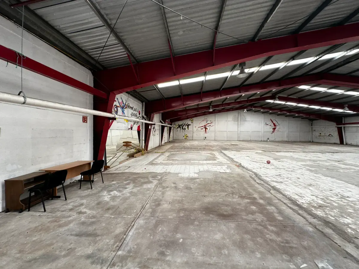 Industrial Spot2