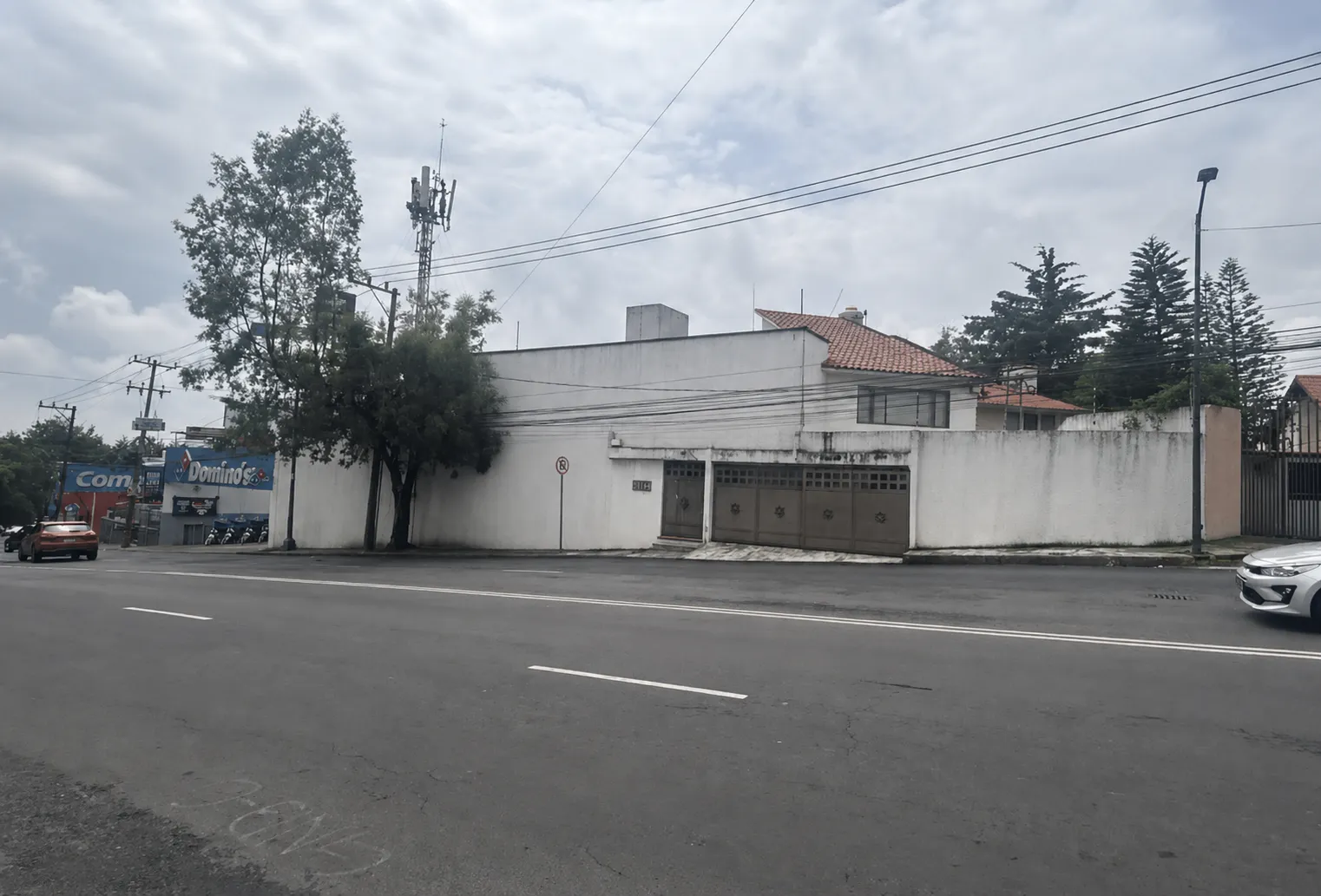 Local Comercial Spot2