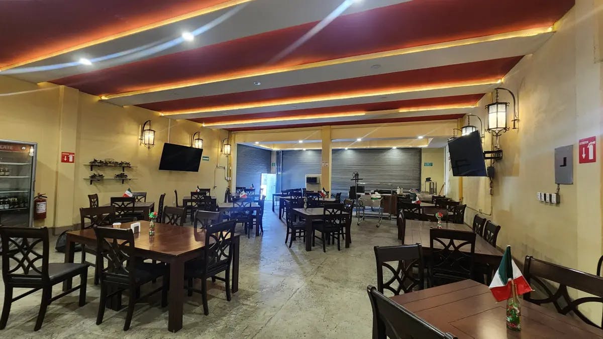 Local Comercial Spot2