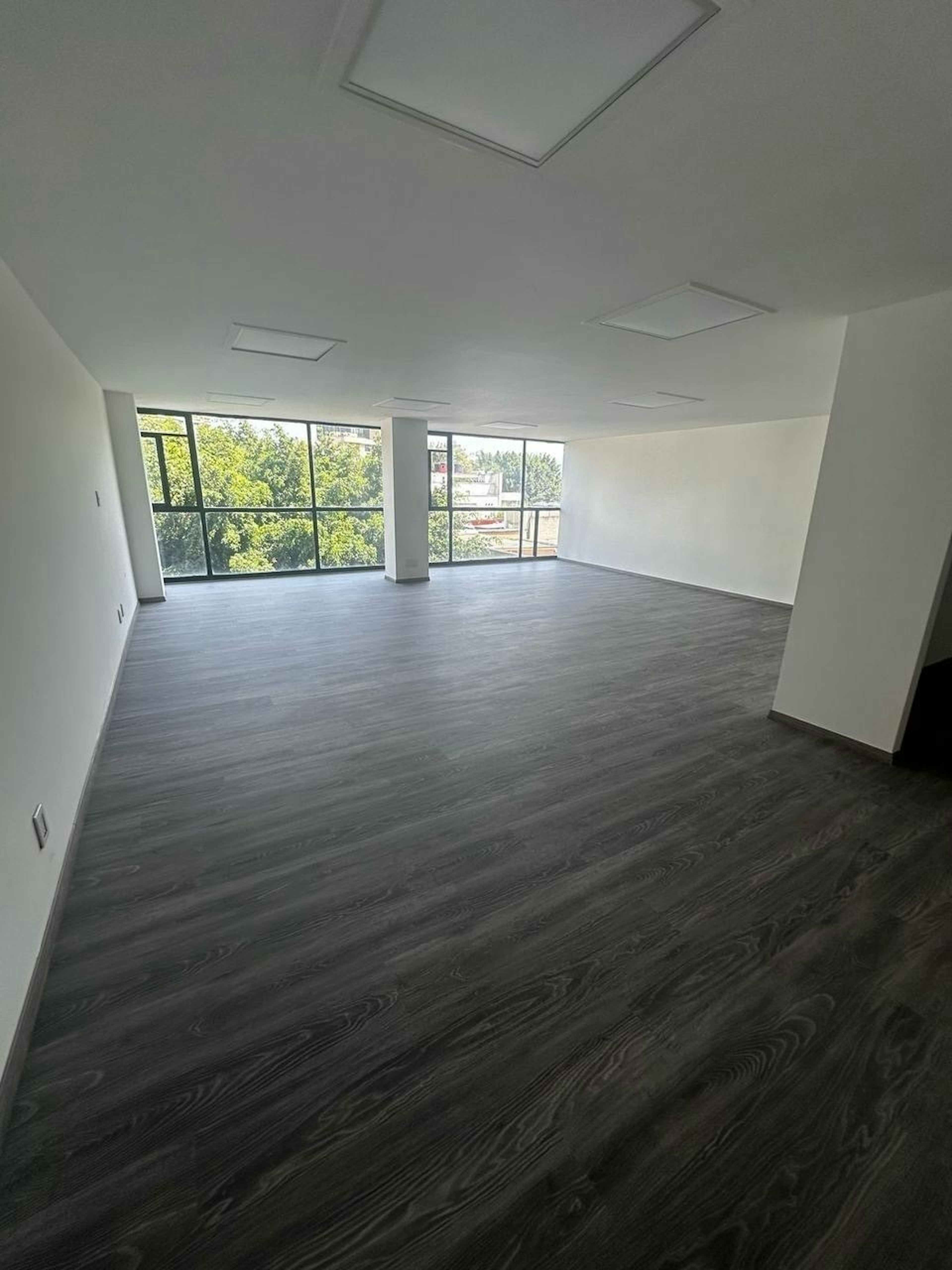 Calzada General Mariano Escobedo