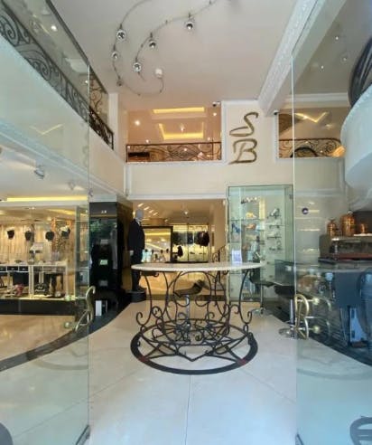 Local Comercial Spot2