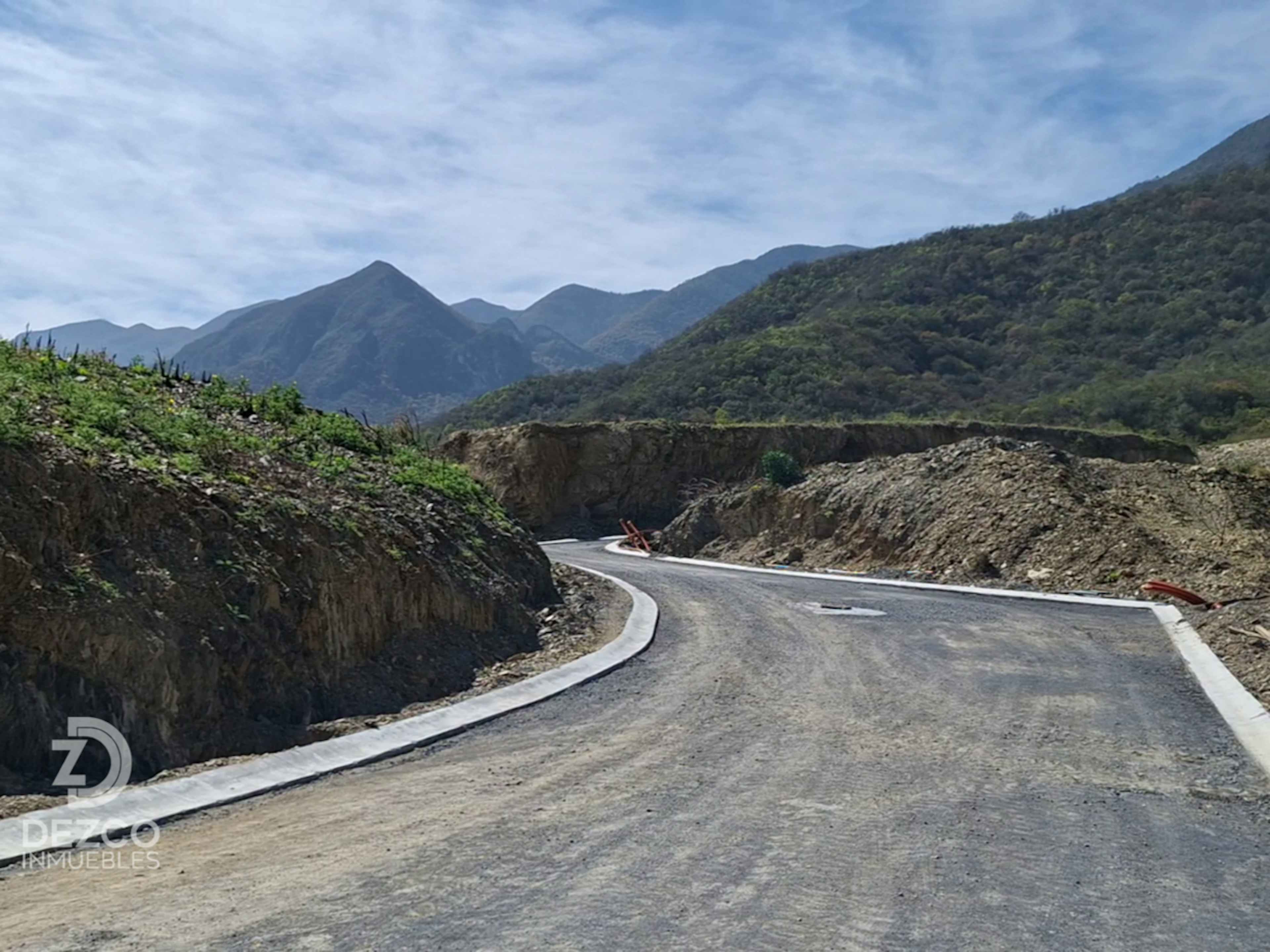 Jardines De Valle Alto 0