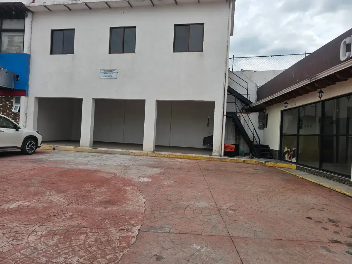Local Comercial Spot2