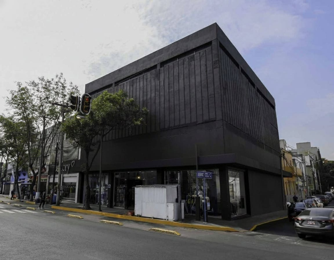 Local Comercial Spot2