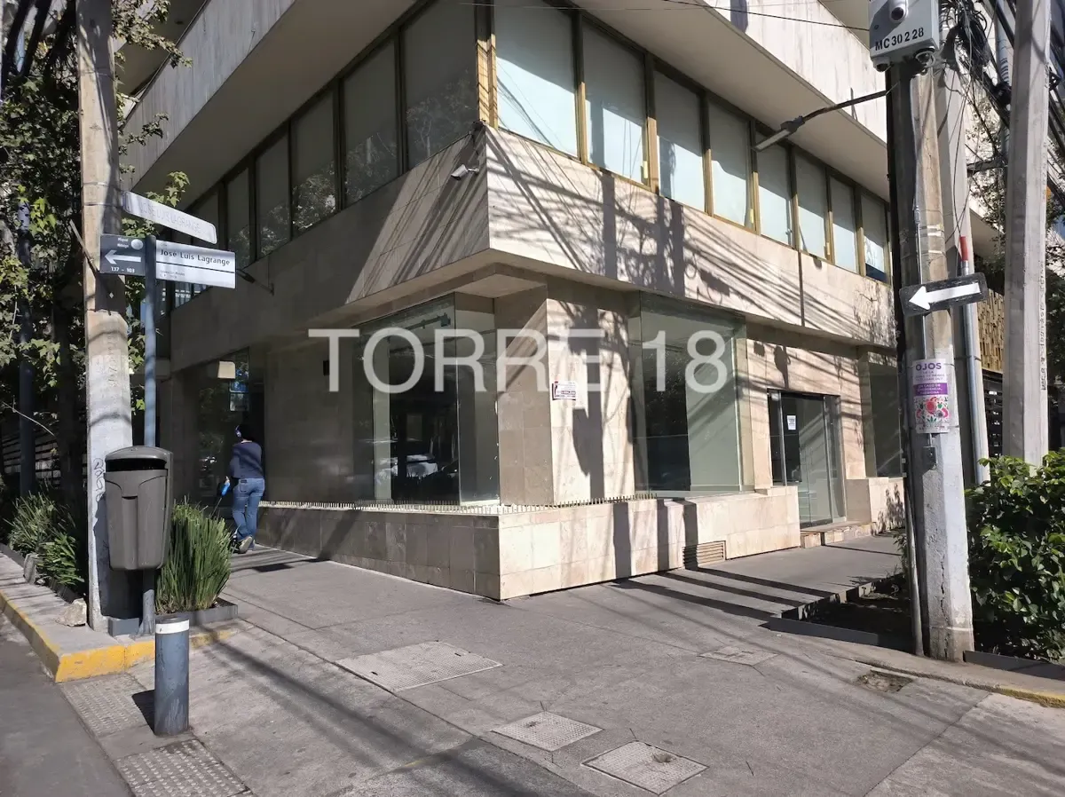 Local Comercial Spot2