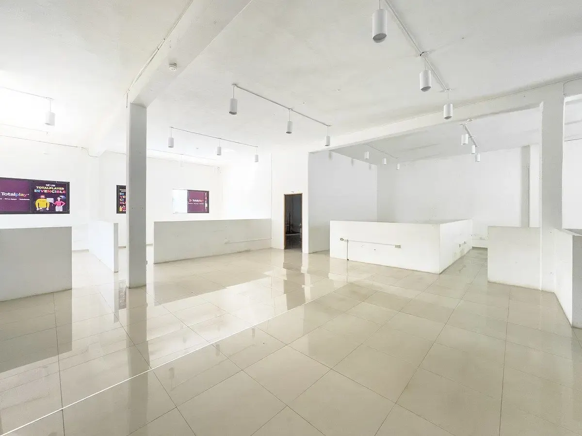Local Comercial Spot2