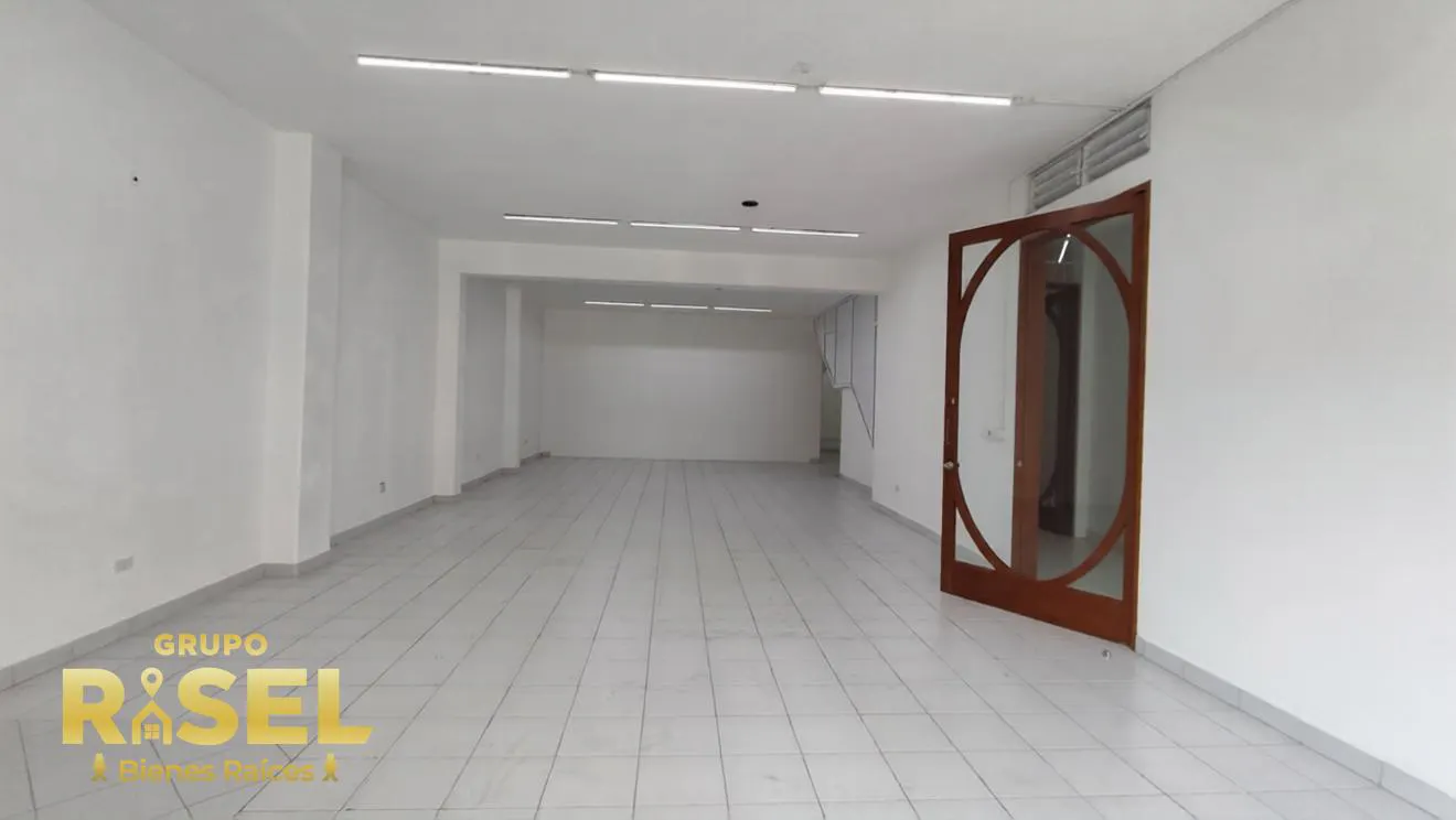 Local Comercial Spot2
