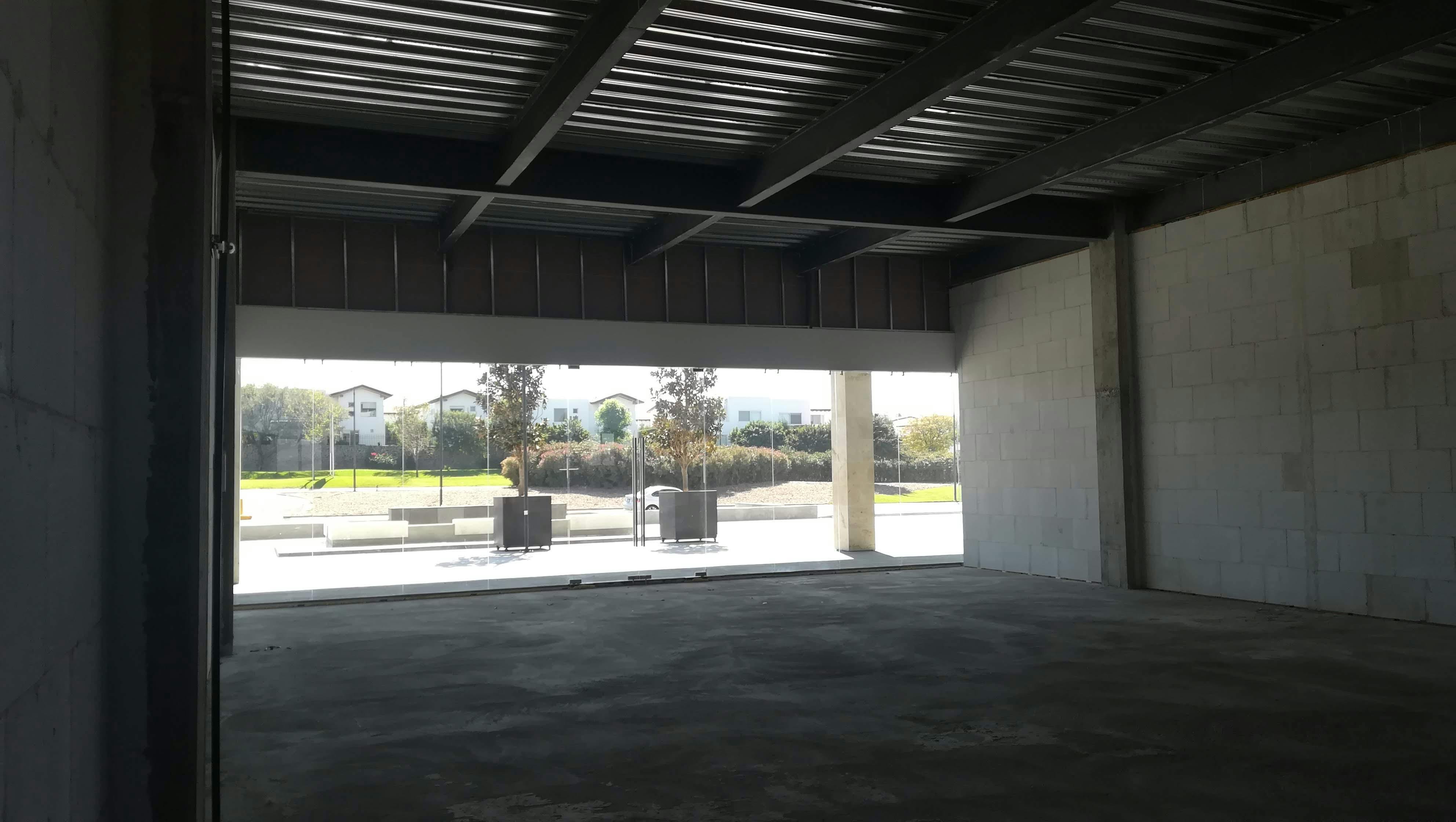 Local Comercial Spot2