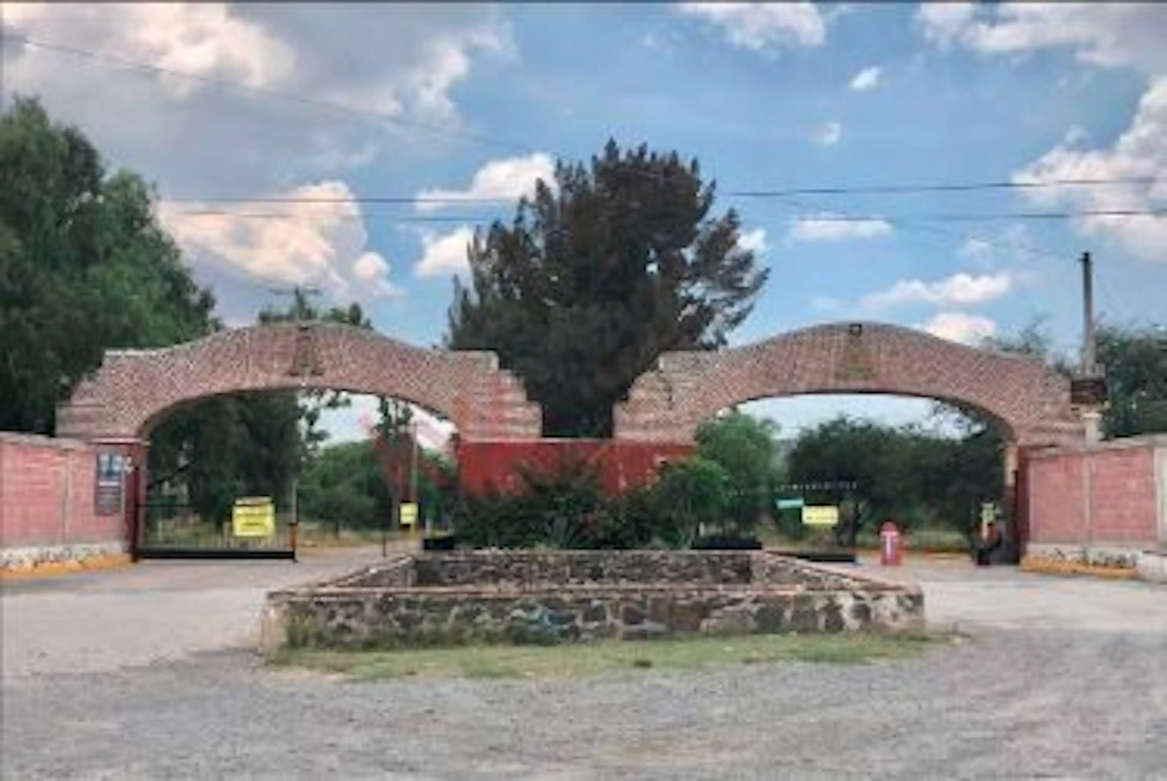 Venta De Terreno En Fraccionamiento Amazcala, Excelente Ubicación!