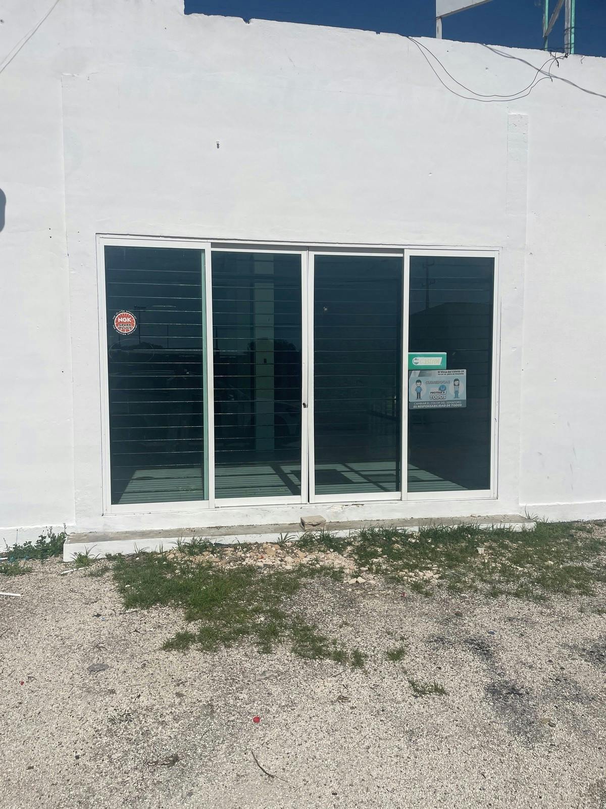 Local Comercial Spot2