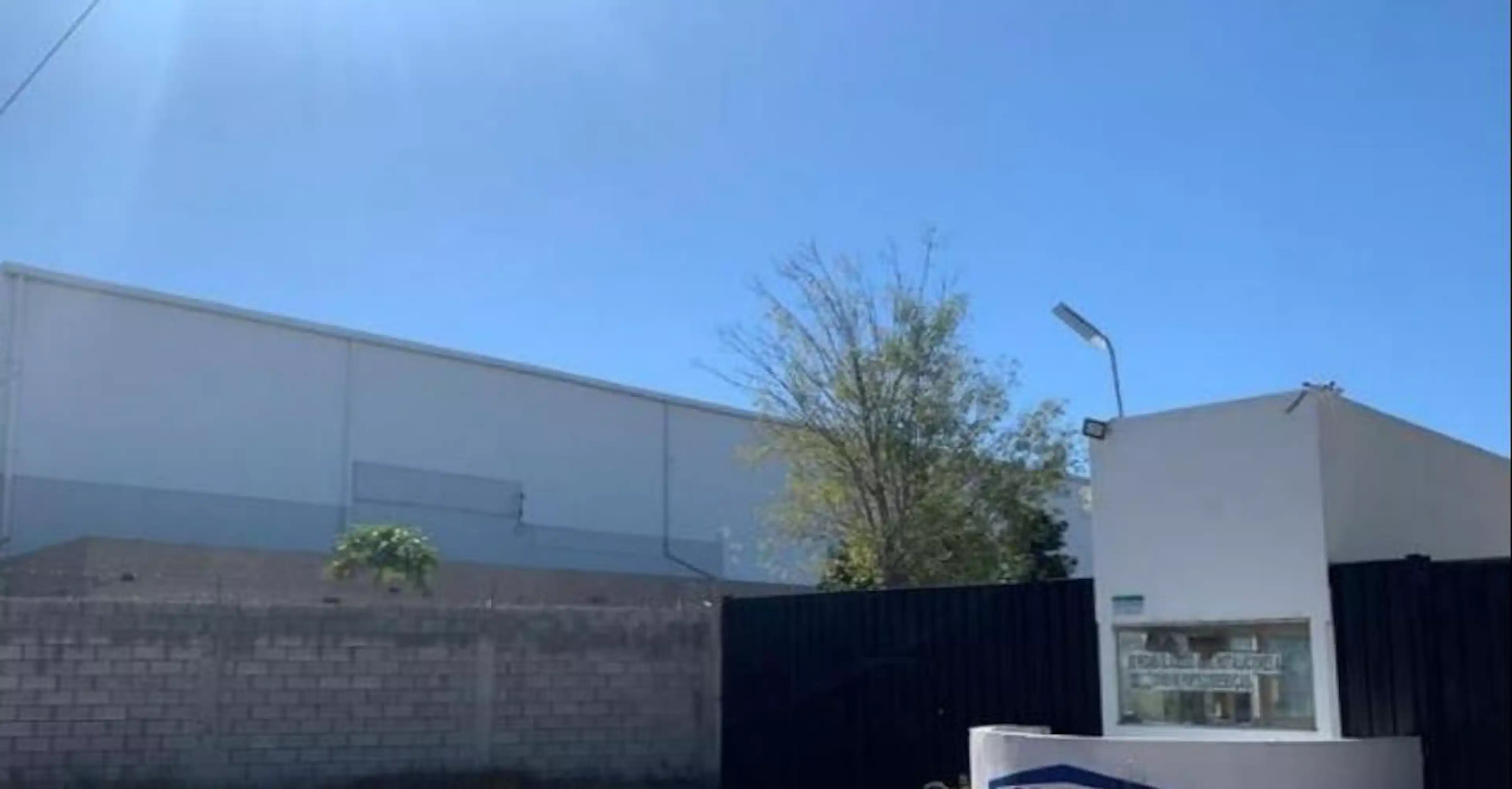 NAVE INDUSTRIAL EN VENTA YA RENTADA SOBRE CARRETERA 45 IRAPUATO A CELAYA S/N