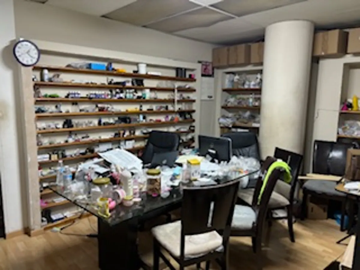 Local Comercial Spot2