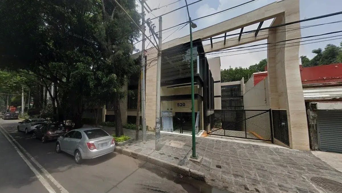 Local Comercial Spot2