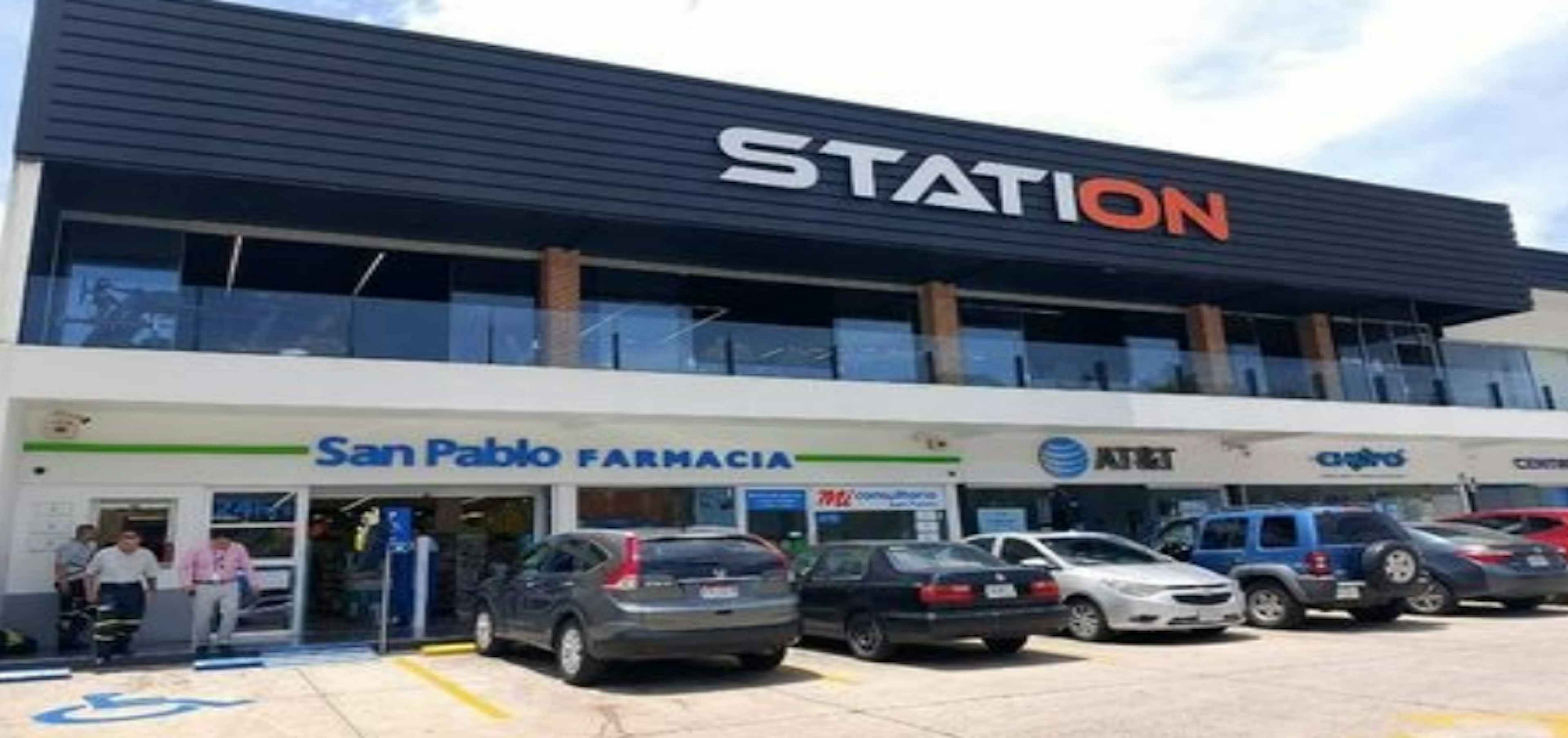 Avenida Manuel Ávila Camacho 3250