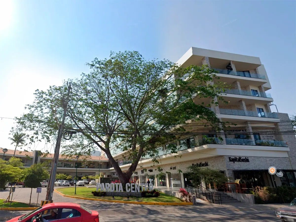 Local Comercial Spot2