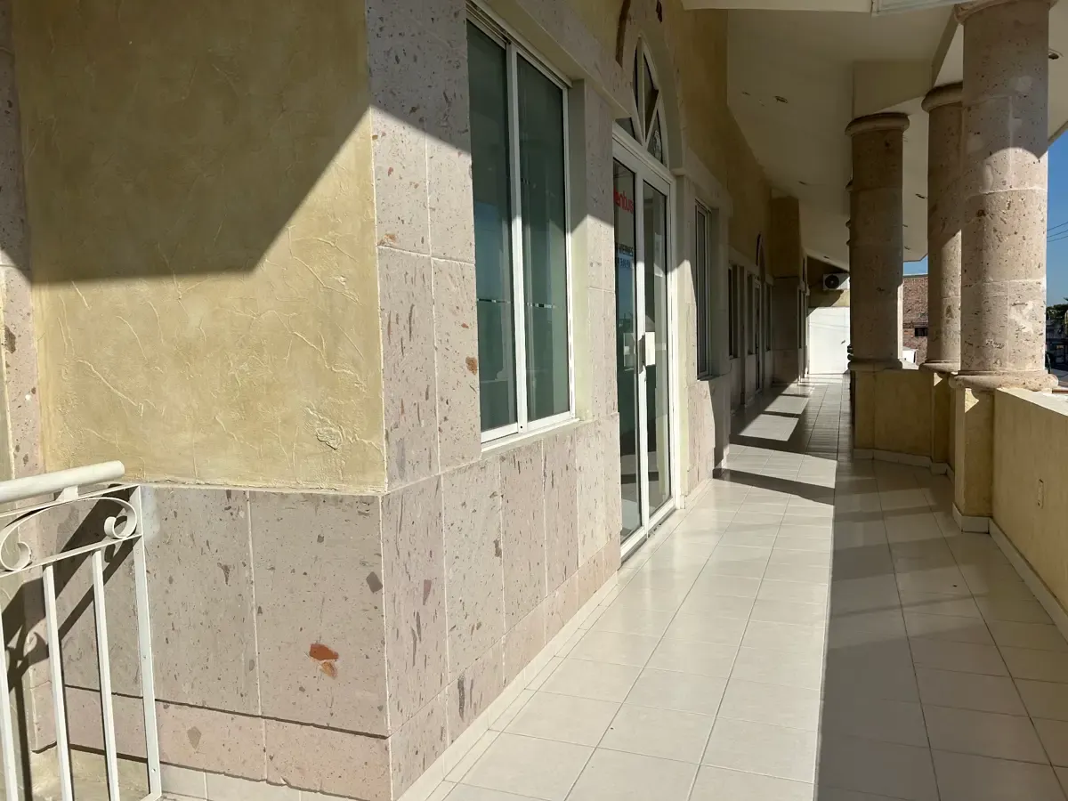 Local Comercial Spot2