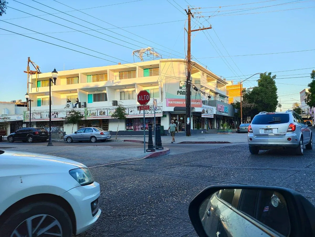 Local Comercial Spot2