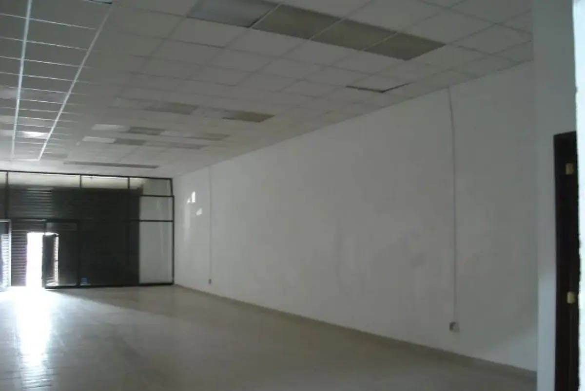 Local Comercial Spot2