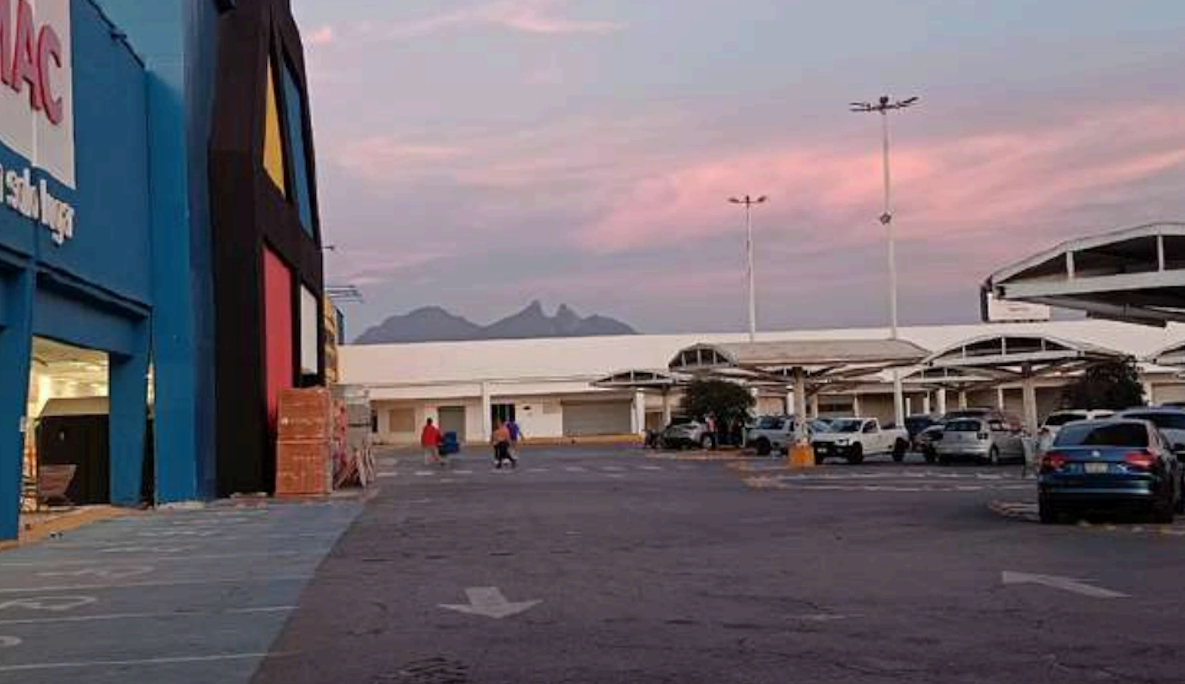 Local - 14-photo