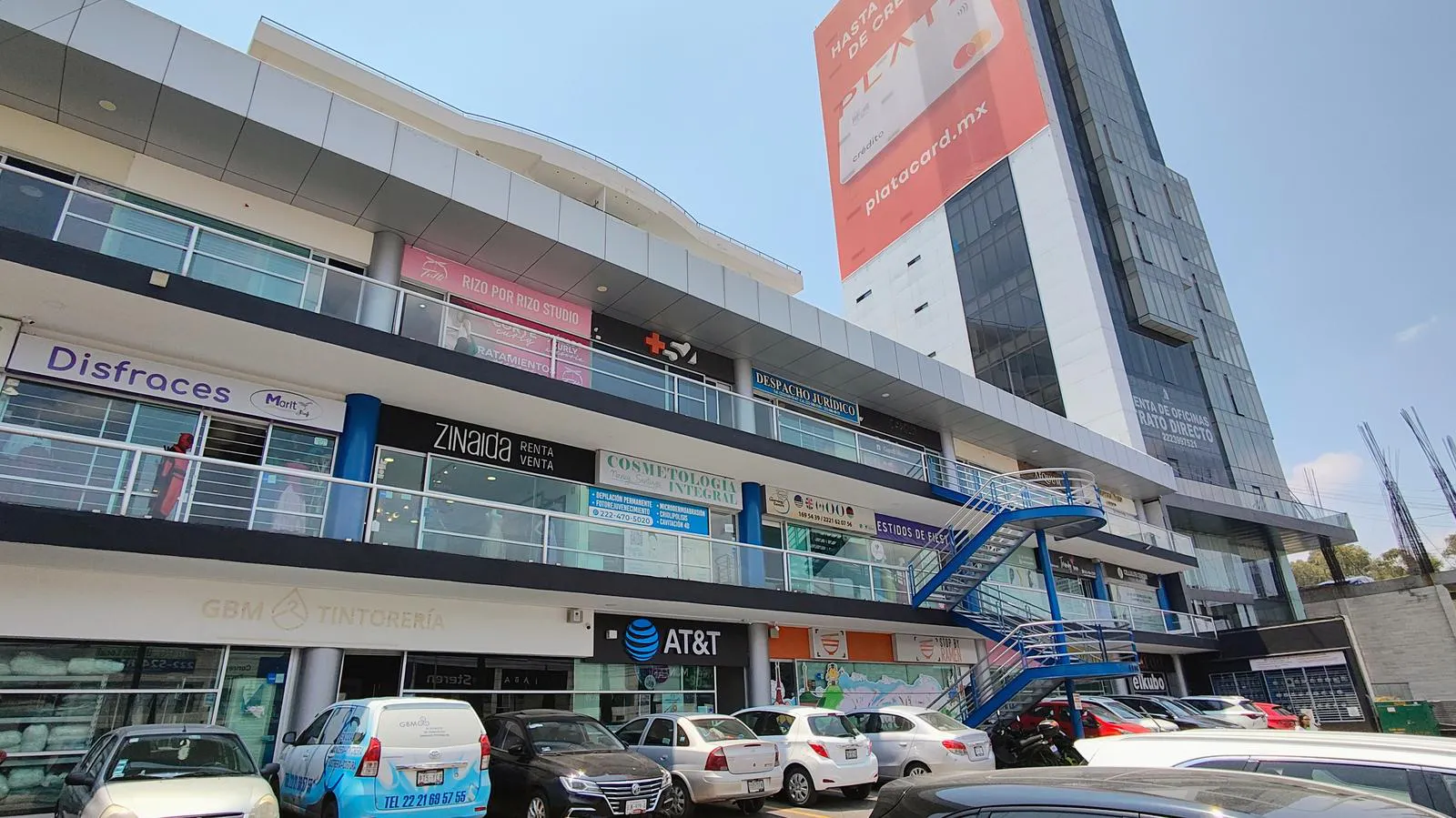 Local Comercial Spot2