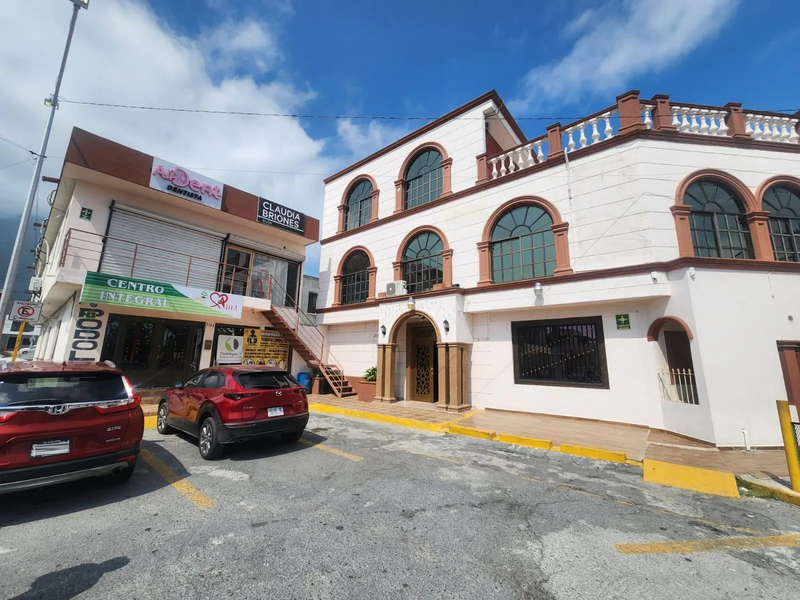 Local Comercial Spot2