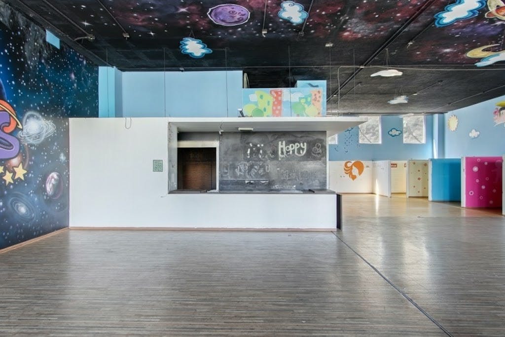 Local Comercial Spot2