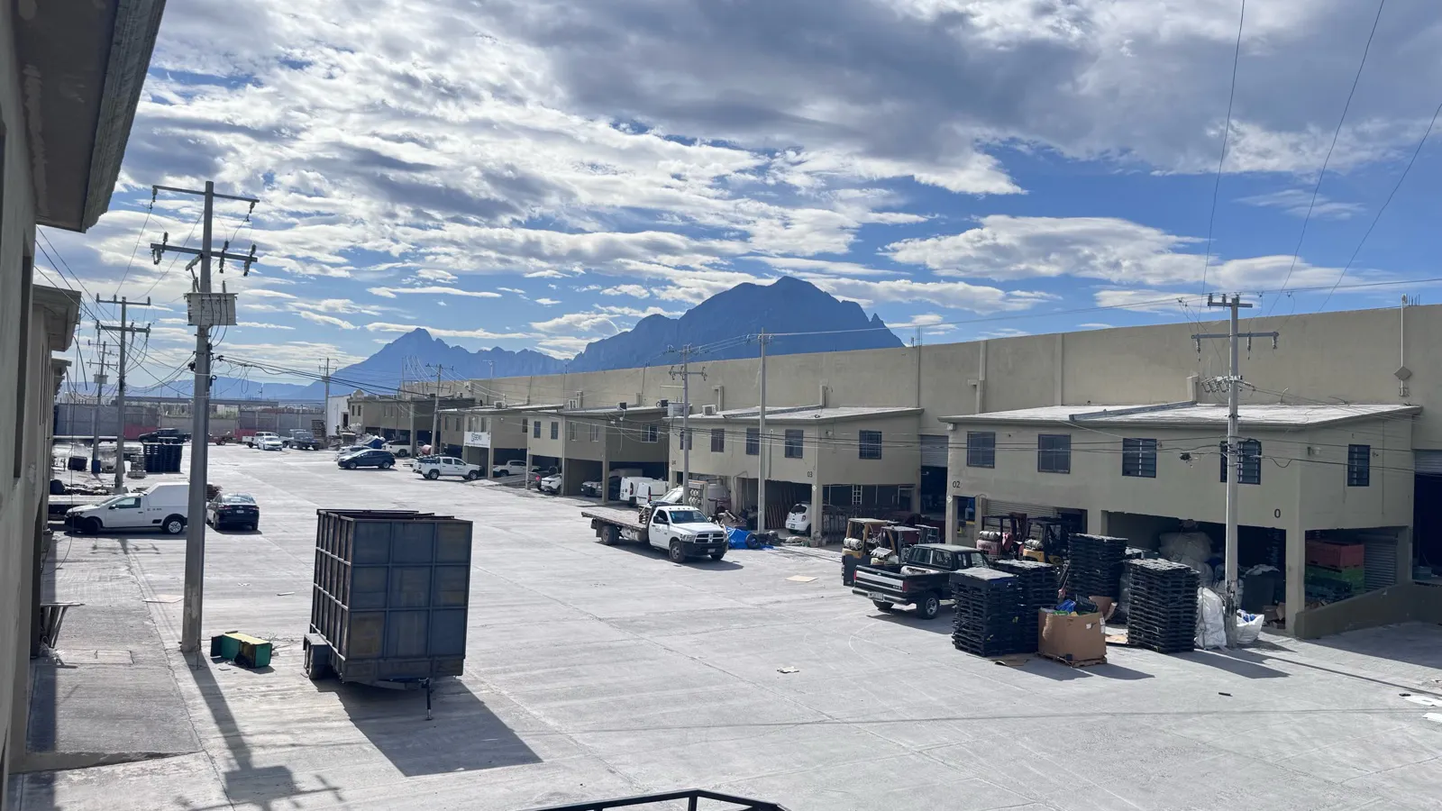 Industrial Spot2