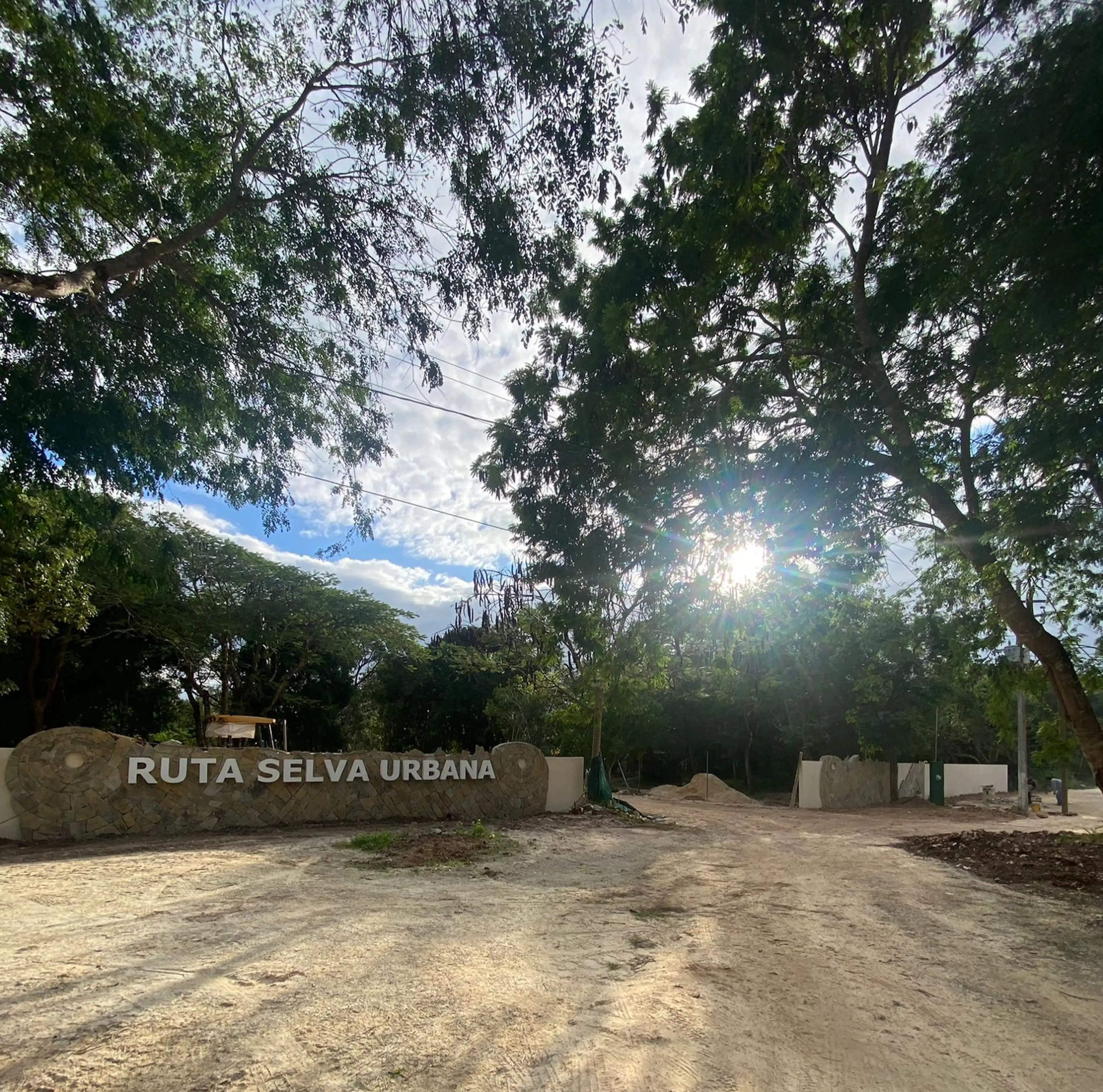 Lotes Residenciales entrega inmediata en Puerto Morelos con Cenote