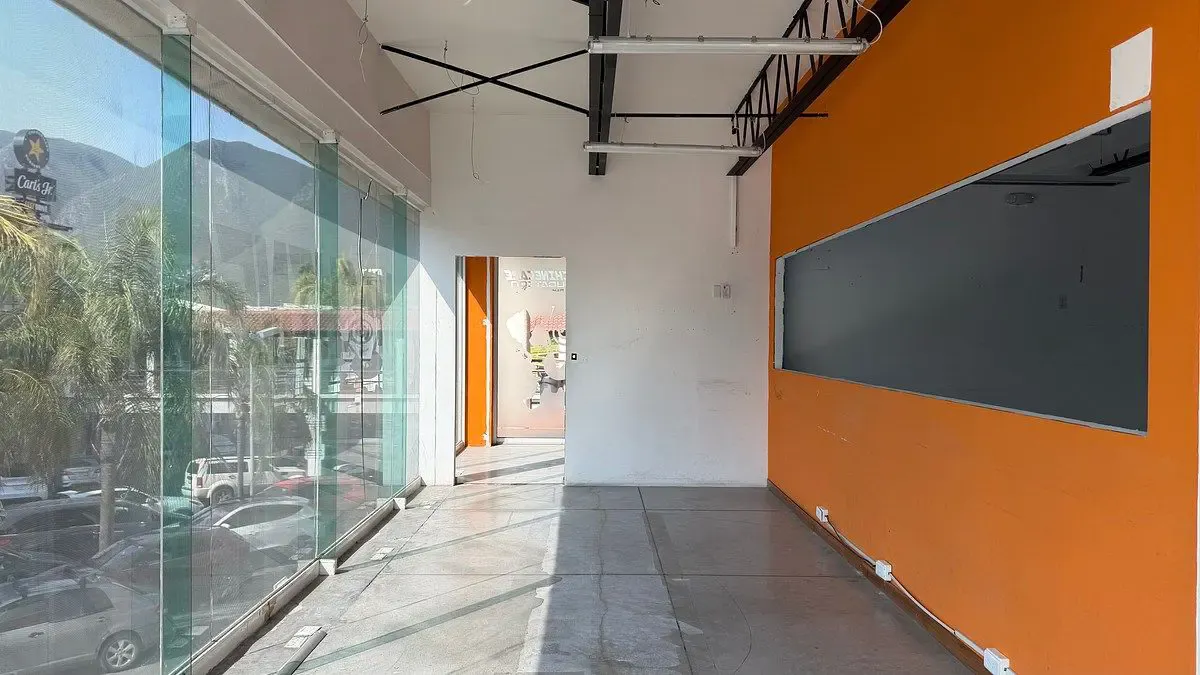 Local Comercial Spot2