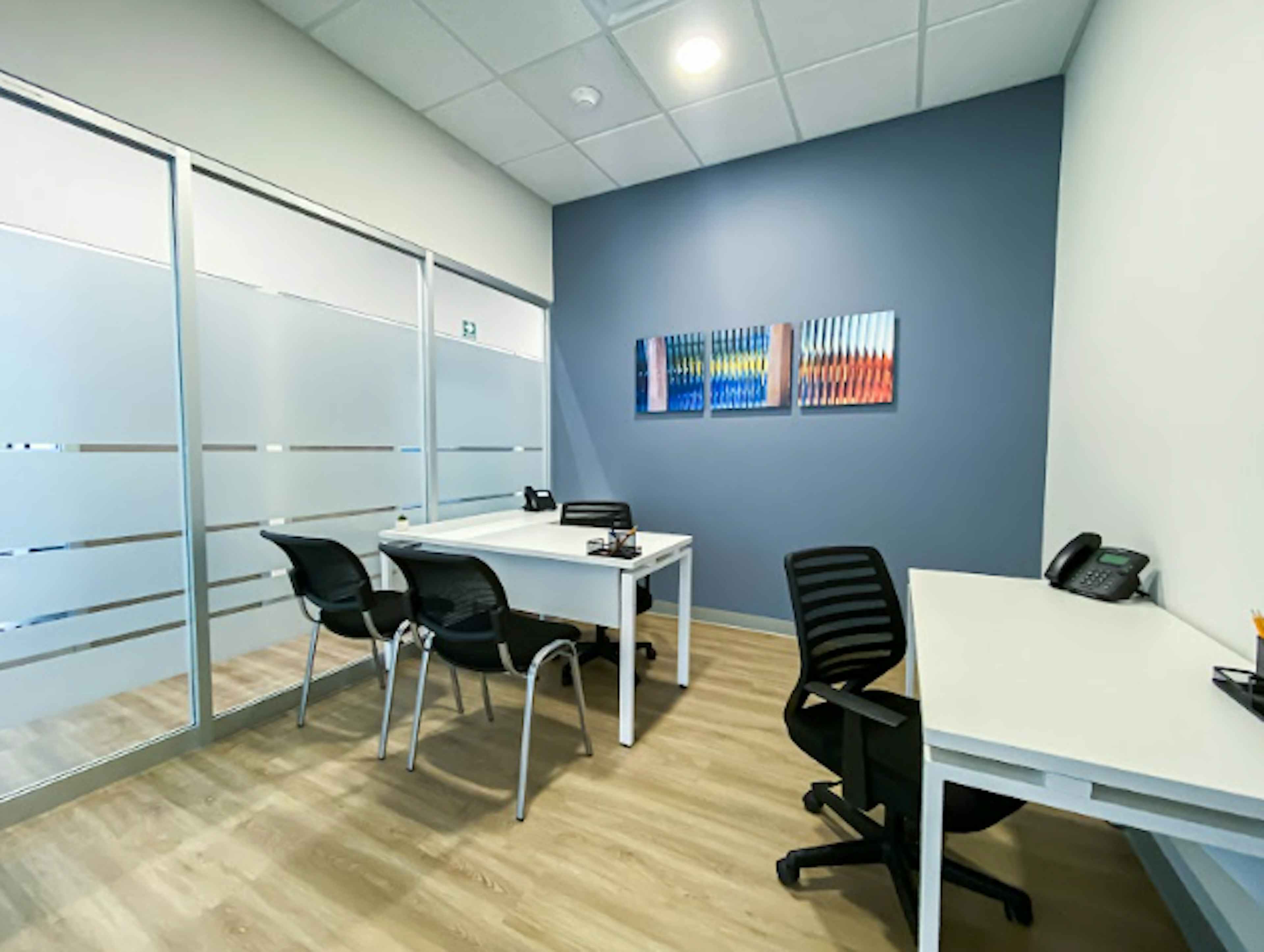 Oficina De 1-3 Personas