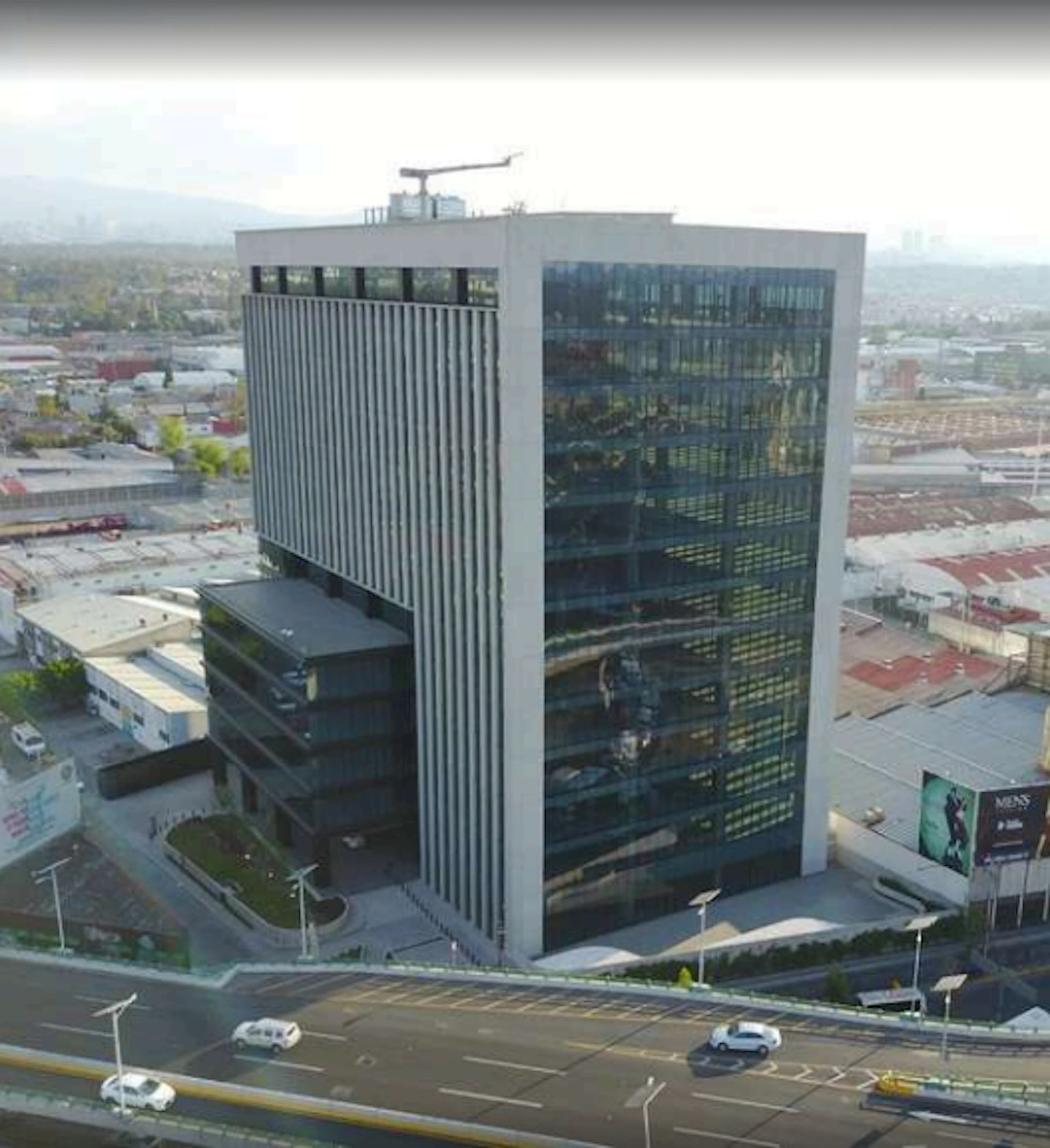 Local Comercial Spot2