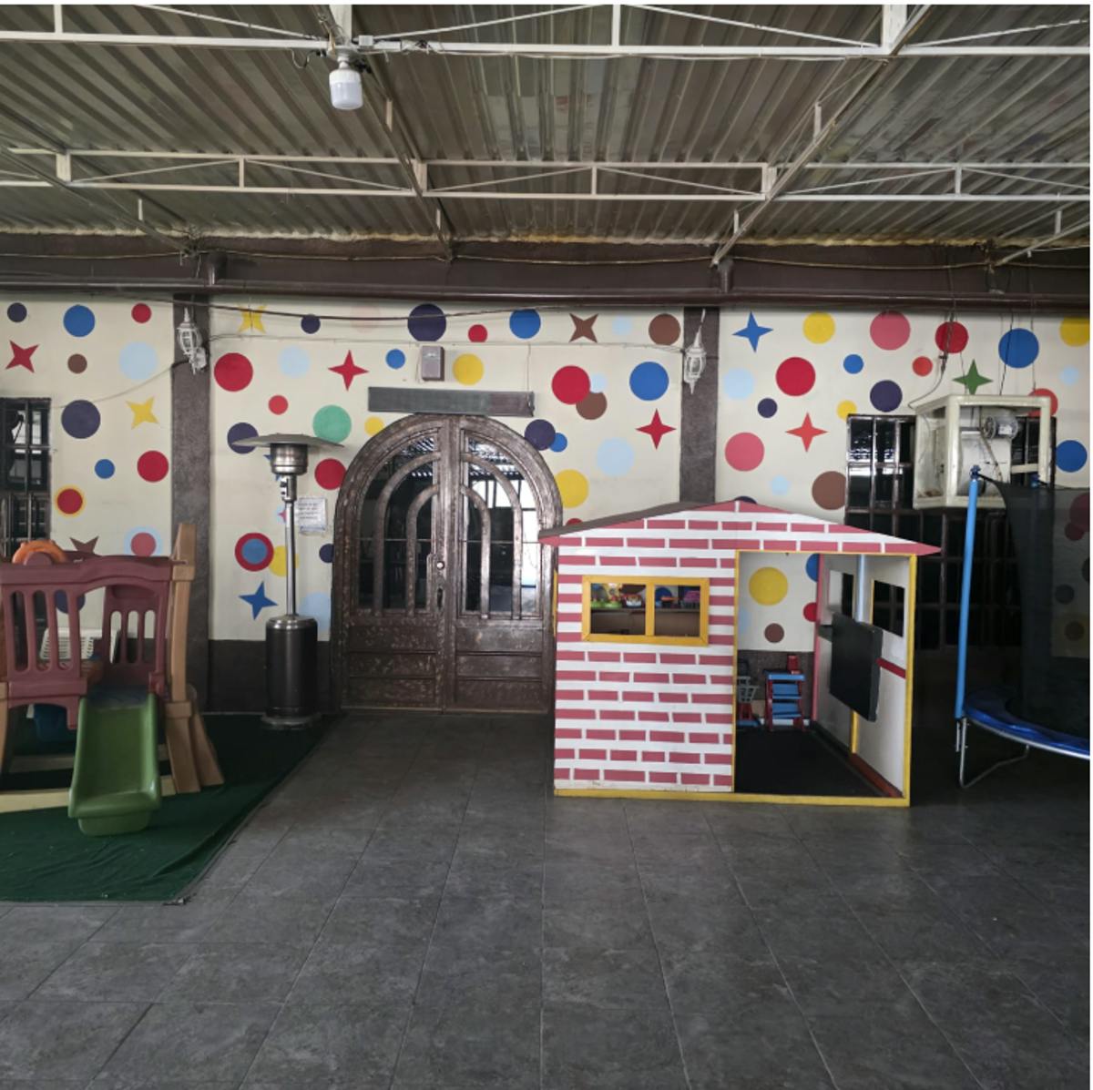 Local Comercial Spot2