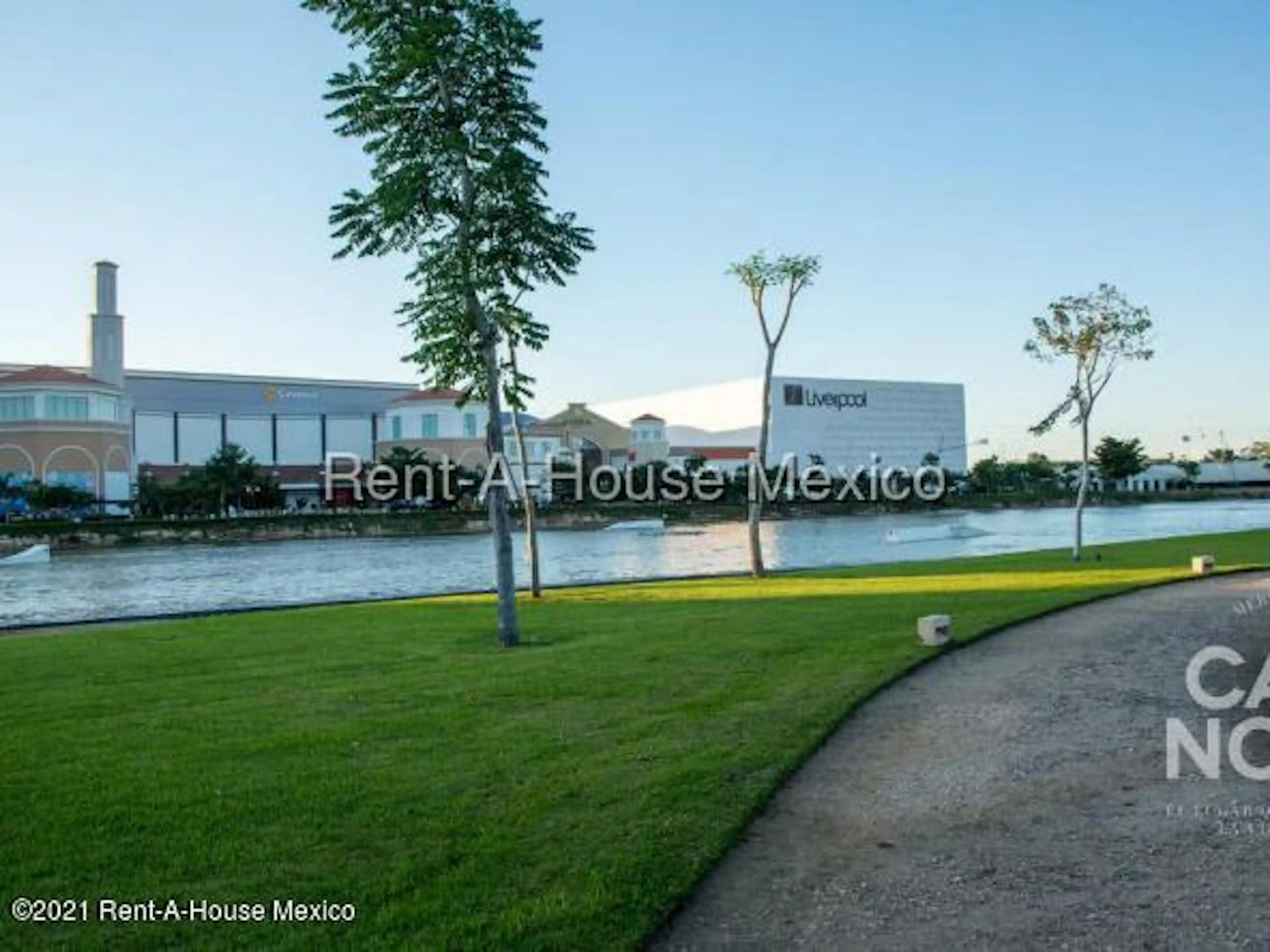 Terreno en Venta en Cabo Norte, Merida JL 25-3510.