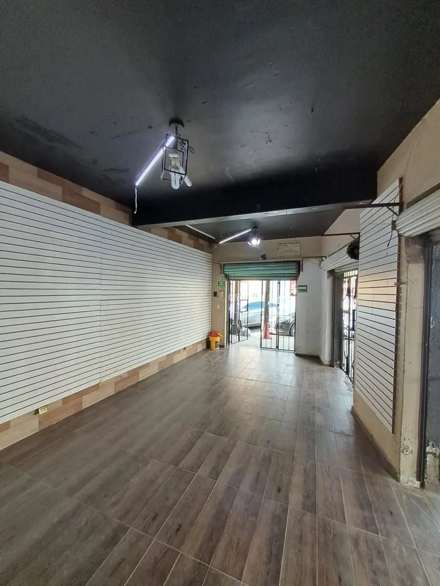 Local Comercial Spot2