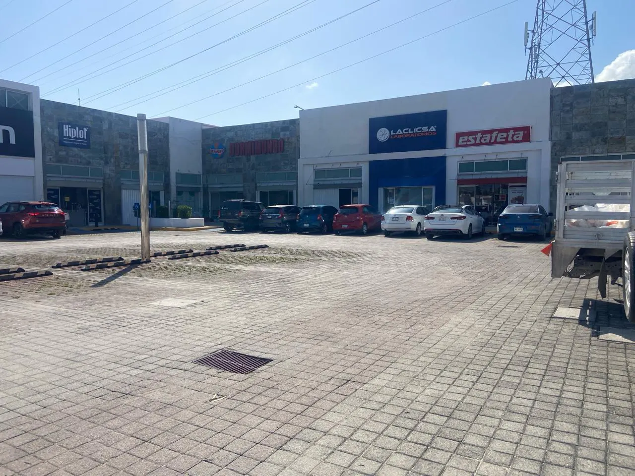 Local Comercial Spot2
