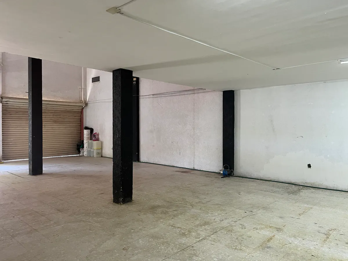 Local Comercial Spot2