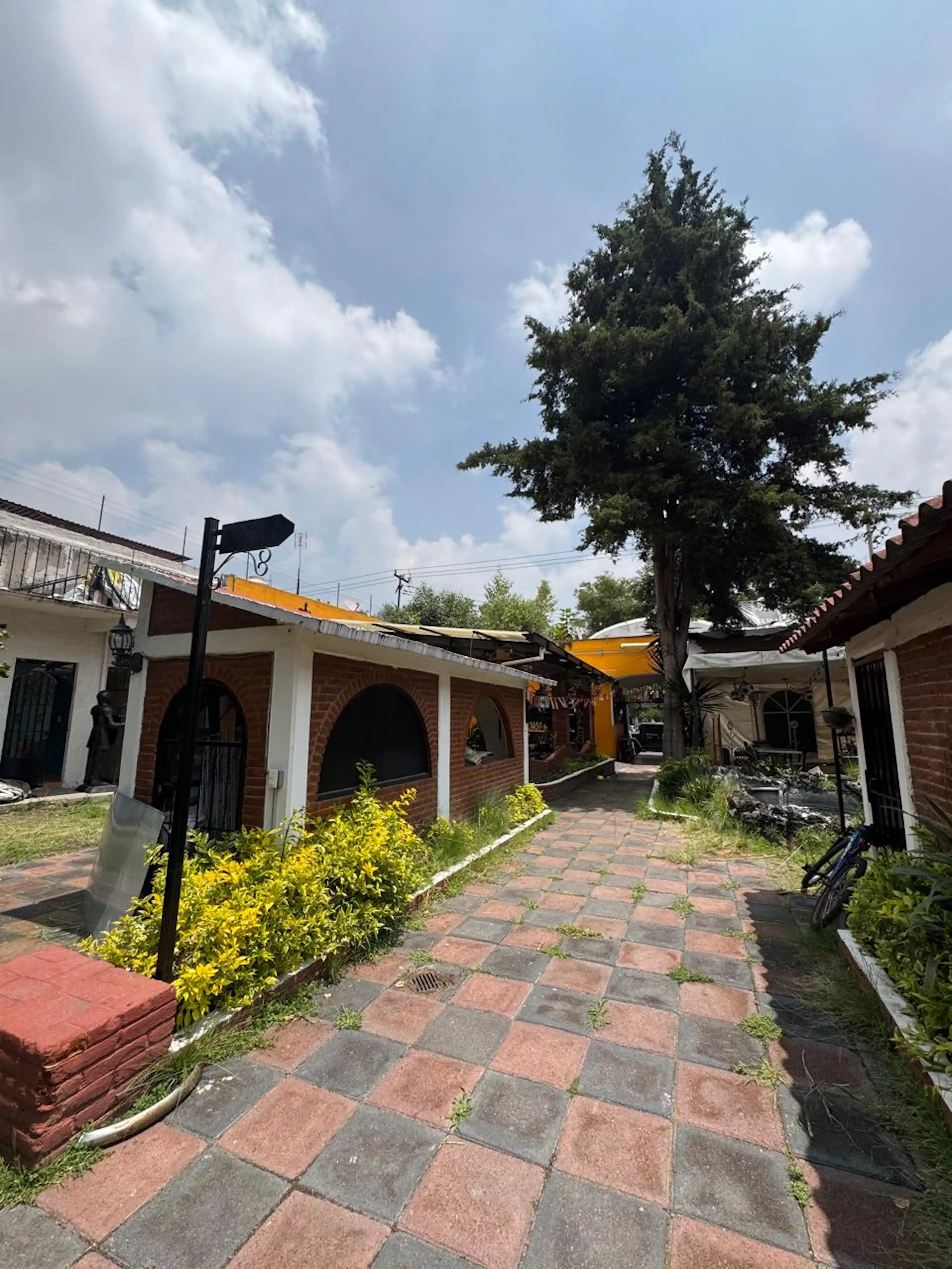 Avenida San Fernando 12