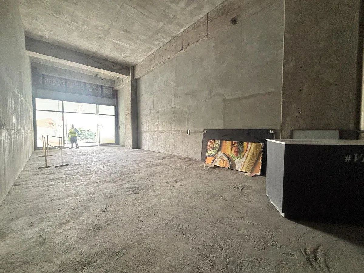Local Comercial Spot2