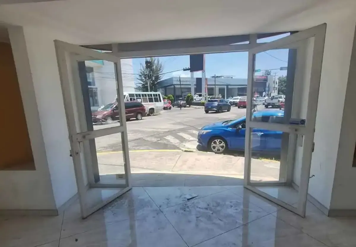 Local Comercial Spot2