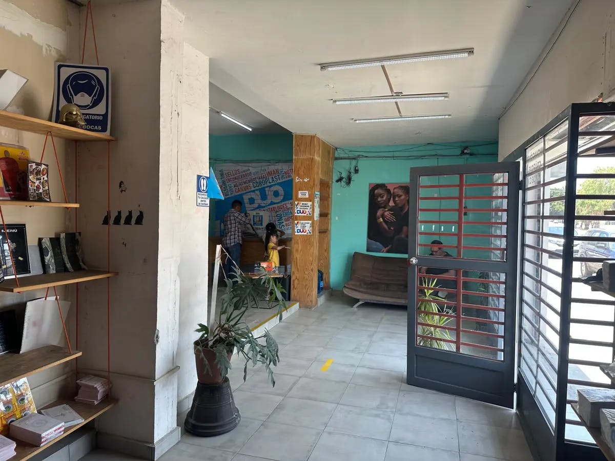 Local Comercial Spot2