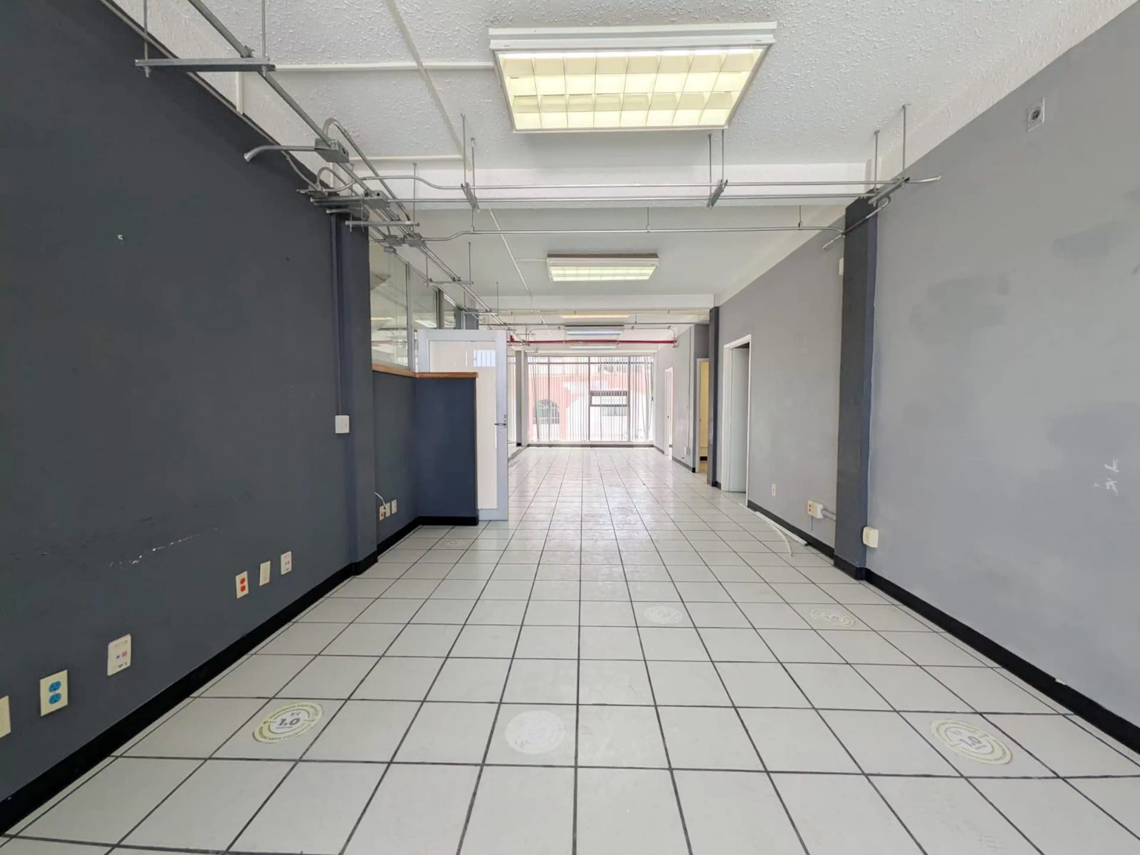 Oficina, Consultorios O Escuela En Renta En Colonia Alameda, Querétaro, Querétaro