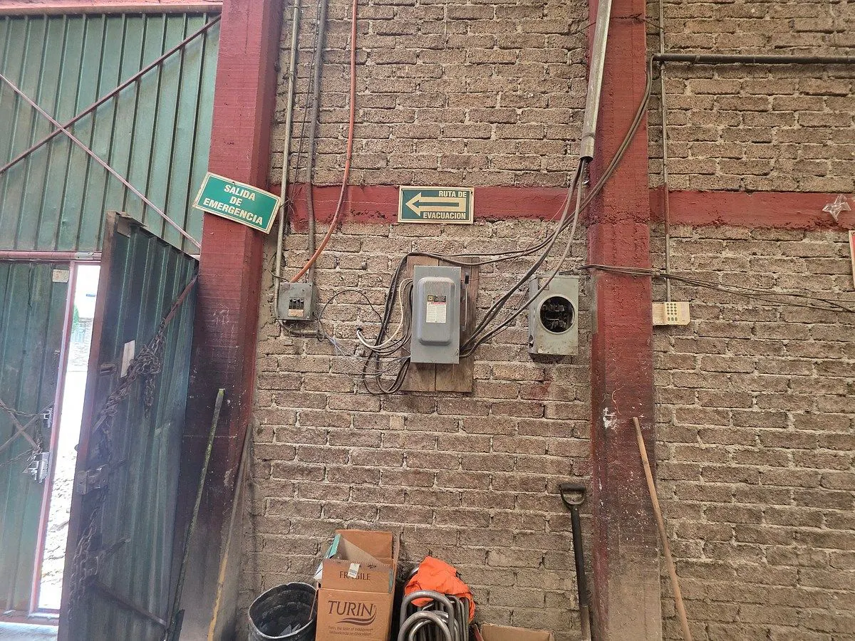 Industrial Spot2