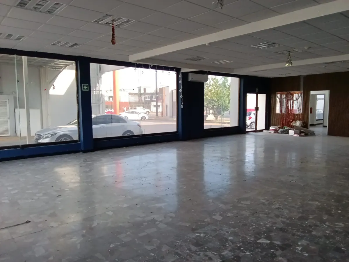 Local Comercial Spot2